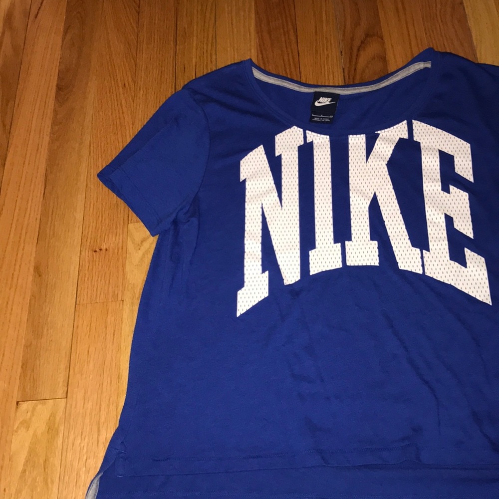 Nike t shirt